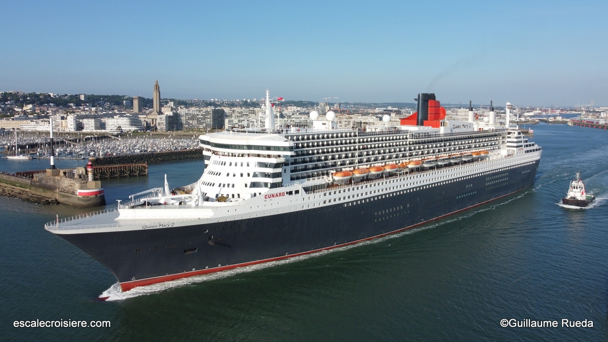 Queen Mary 2 - Le Havre.JPG