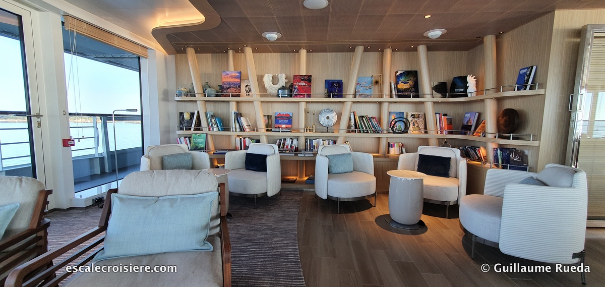 Bibliothèque - Le Jacques Cartier - Ponant