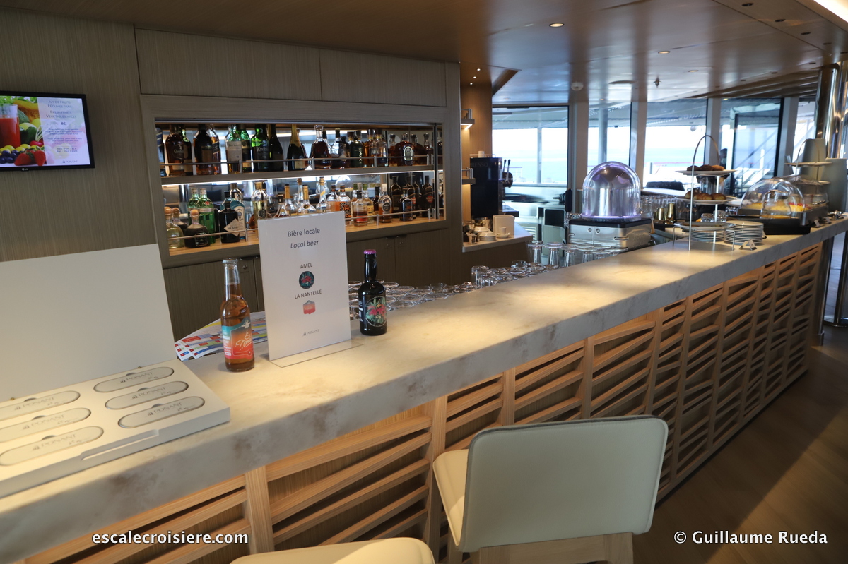 Bar Grand Salon - Le Jacques Cartier - Ponant