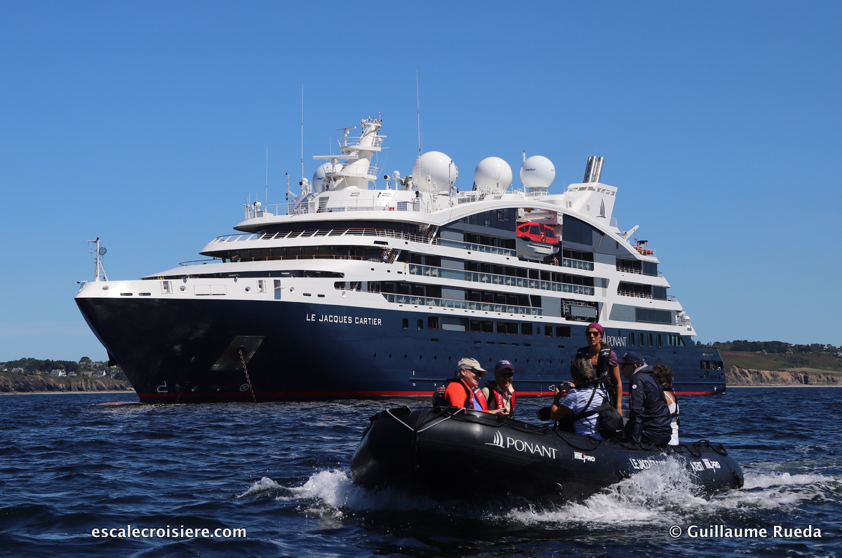 Anse de Morgat - Le Jacques Cartier - Ponant (10)
