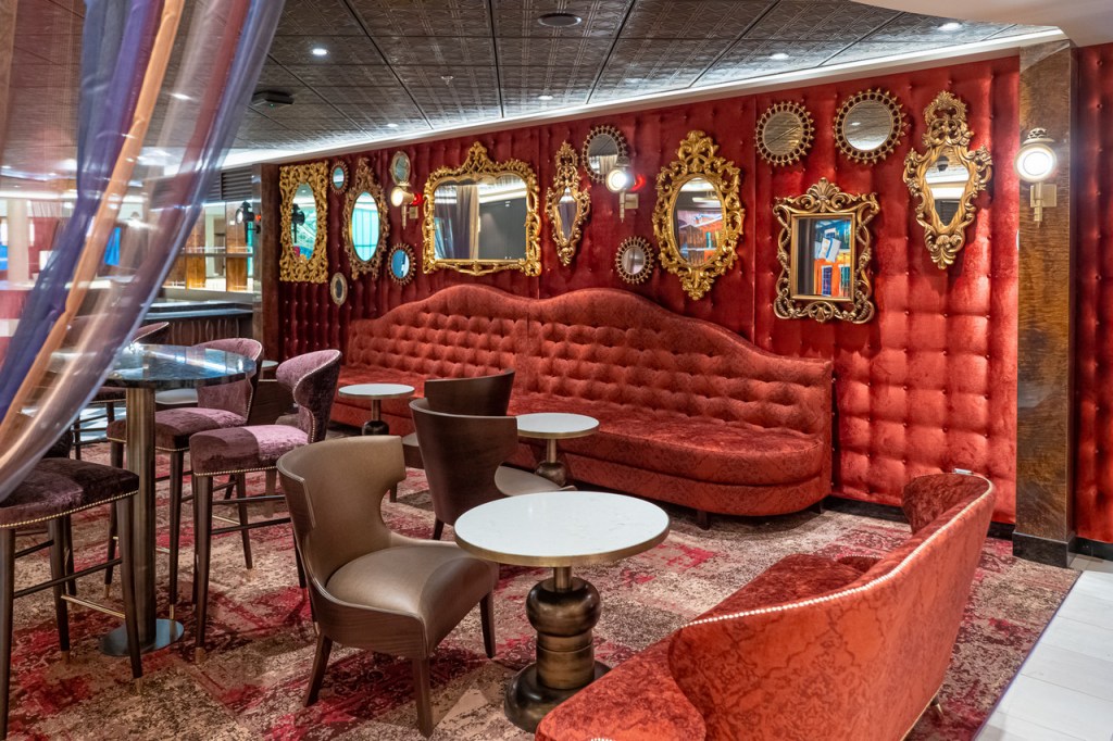 Carnival - Mardi Gras - Bar