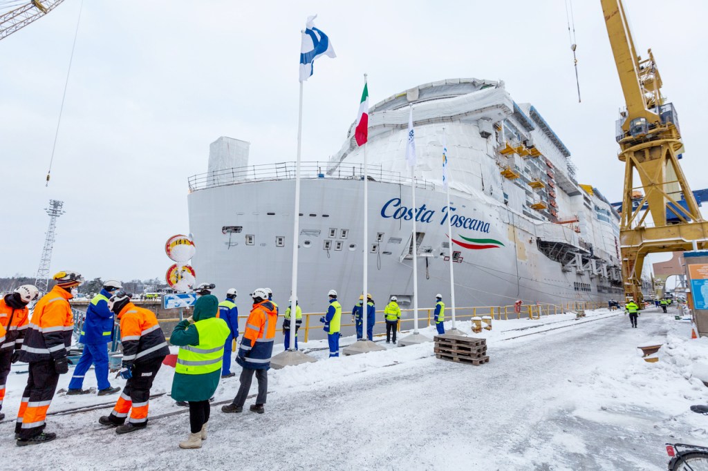 Costa Toscana - Meyer Turku - Mise à flot