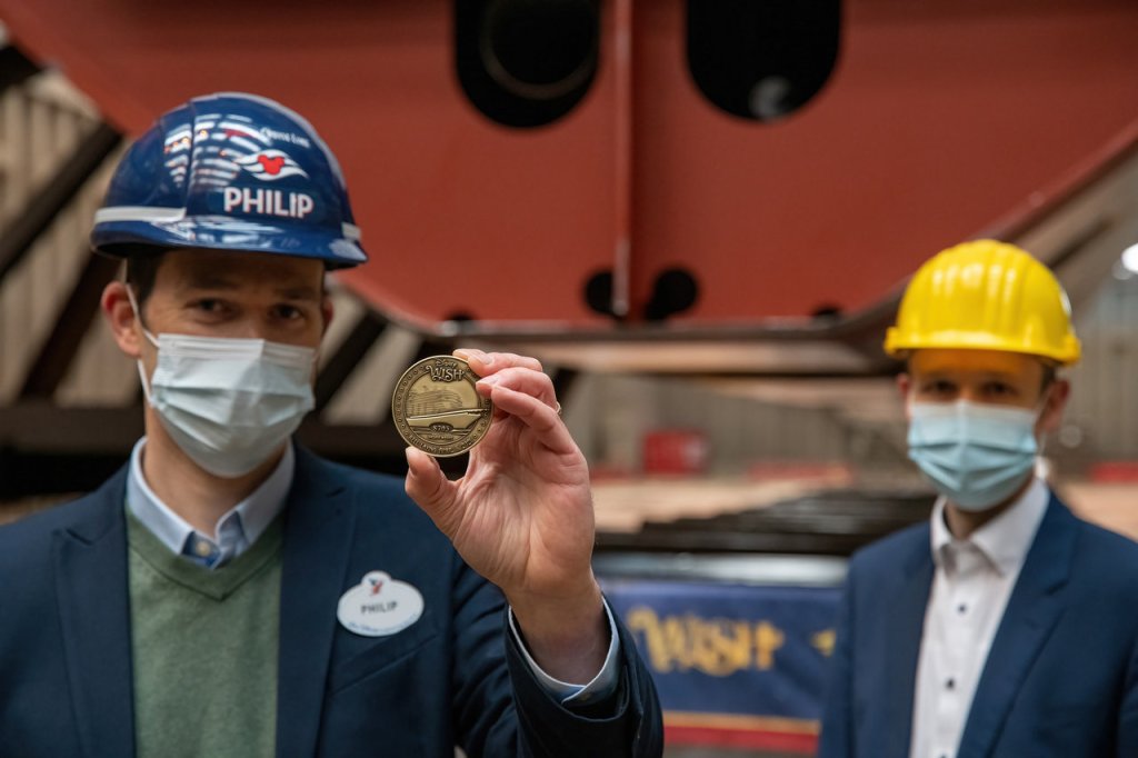 2021-04-08 - Pose de la quille Disney Wish Keel laying