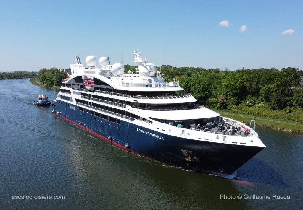 Le Dumont d'Urville - Canal de Caen