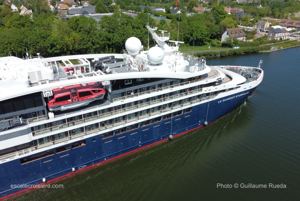 Le Dumont d'Urville - Bénouville - Café Gondré