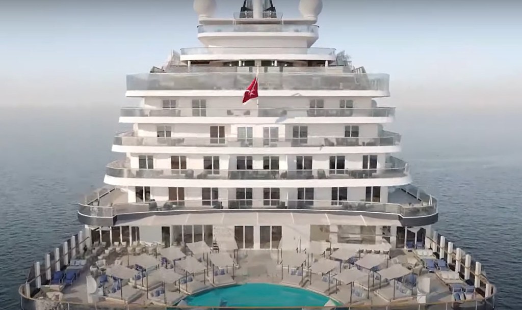 Explora Journeys - Explora I - piscine extérieure