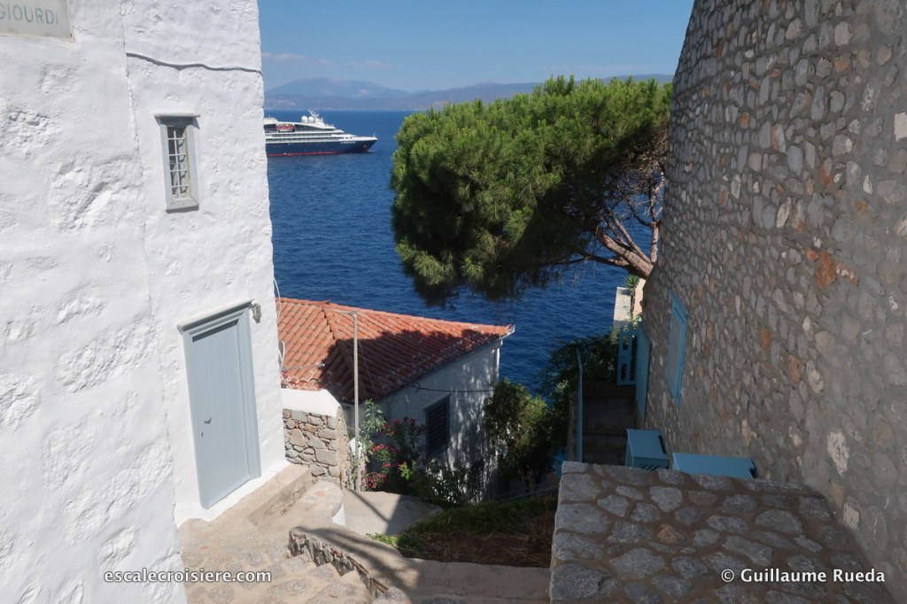 Hydra - Grèce - Le Bougainville