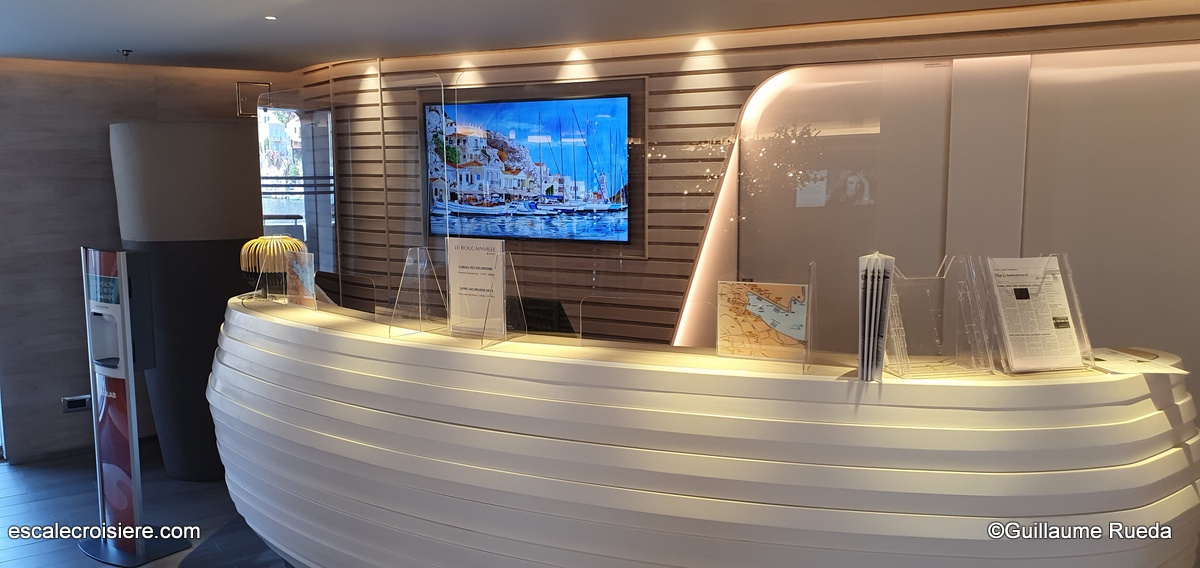 Le Bougainville - Bureau des excursions