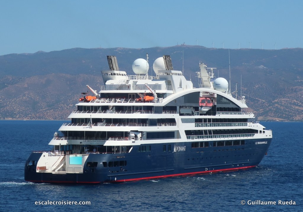 Le Bougainville - Hydra - Grèce