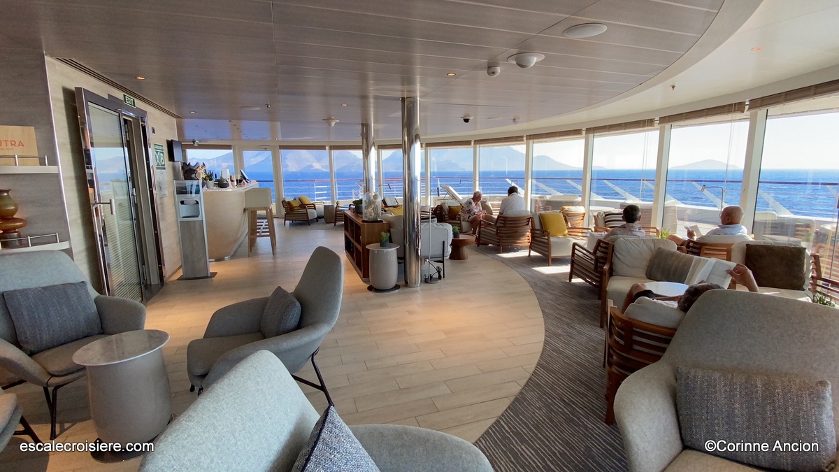 Le Bougainville - Salon Observatoire