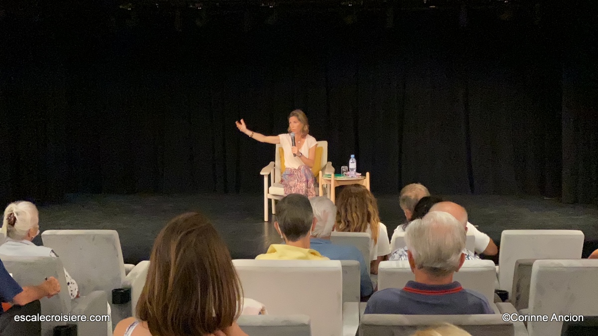 Le Bougainville - Théâtre