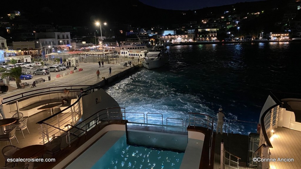 Patmos - Grèce - Le Bougainville