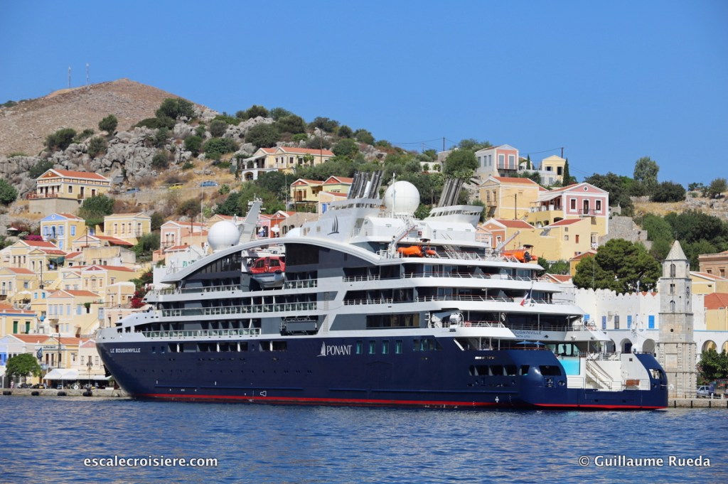 Le Bougainville - Symi - Grèce