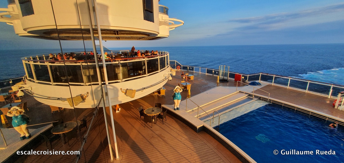 MSC Seaside - Marketplace buffet