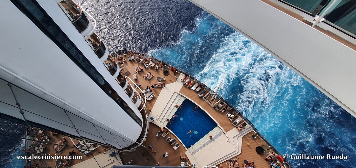 MSC Seaside - South Beach Pool