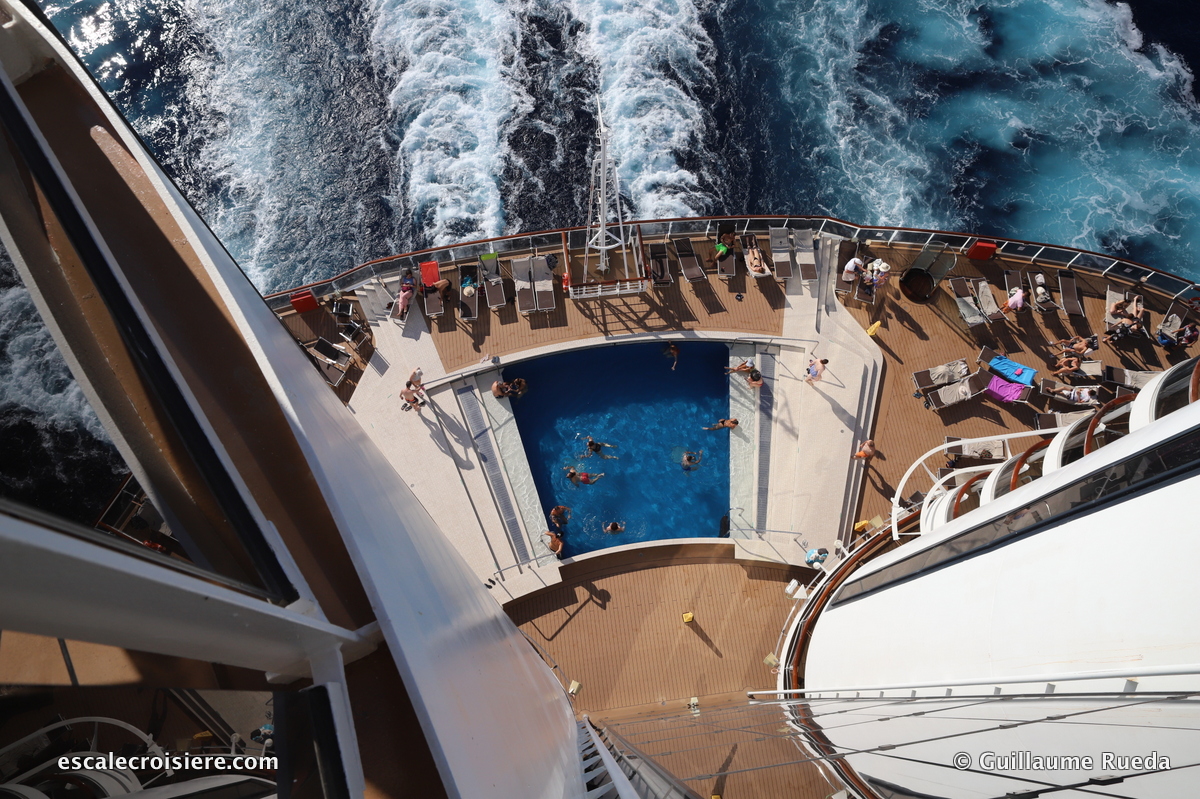 MSC Seaside - South Beach Pool (4)