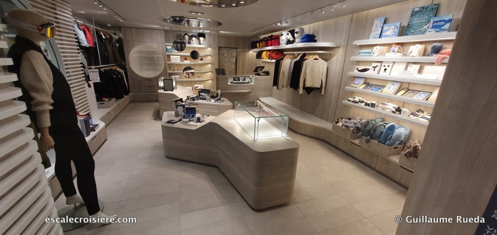 Le Commandant Charcot - Accueil