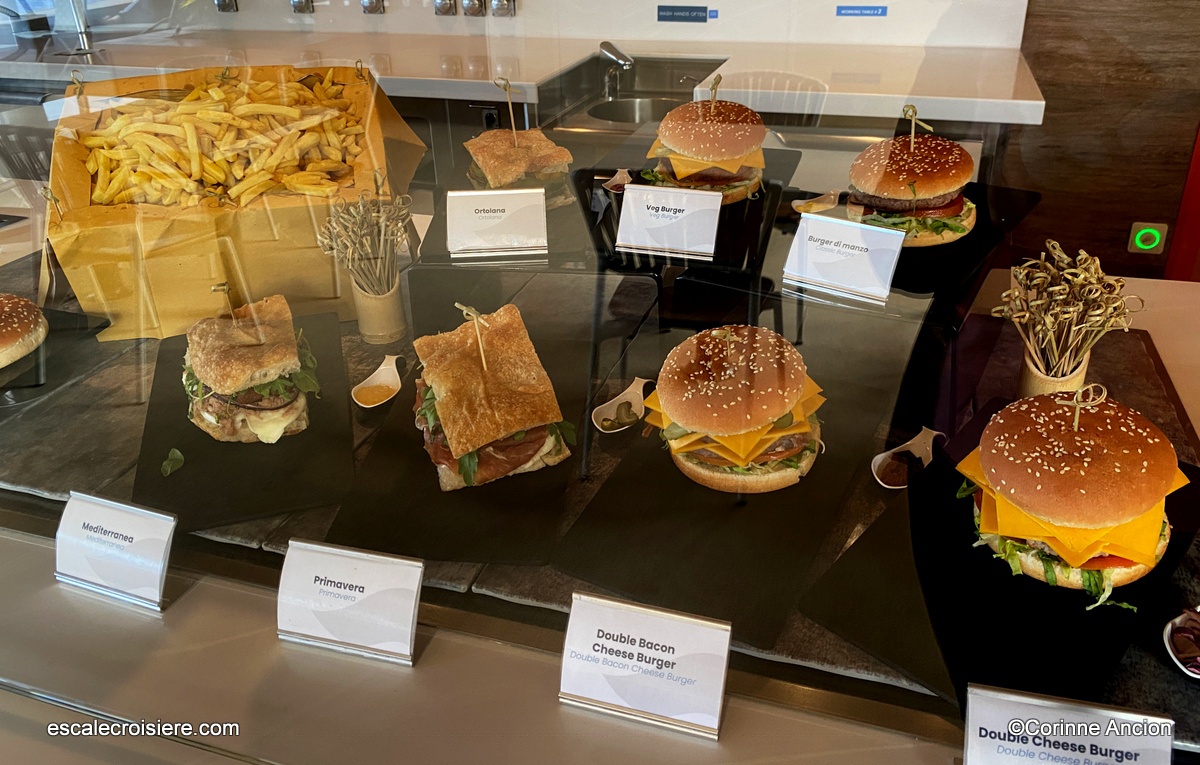 Restaurant Street Food - Costa