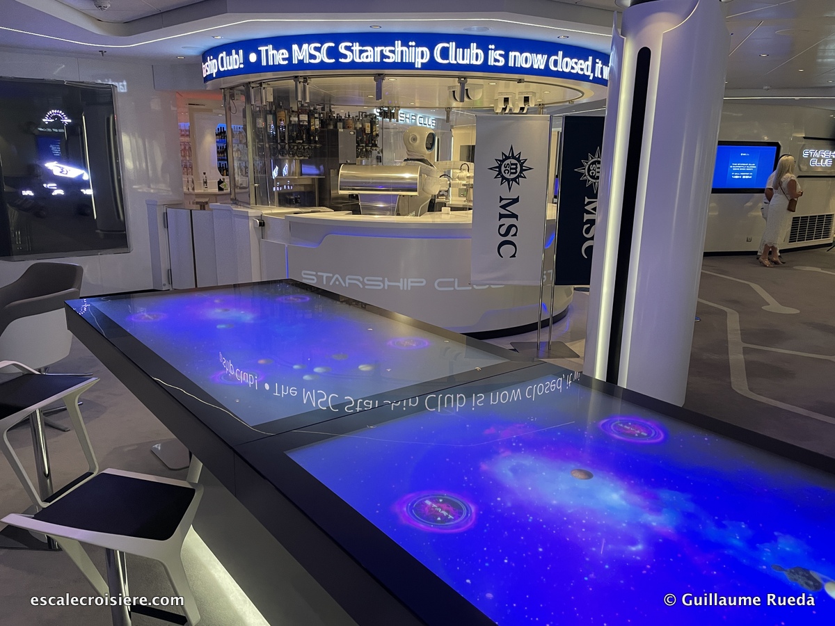 MSC Virtuosa - Starship Club - Robot - Rob