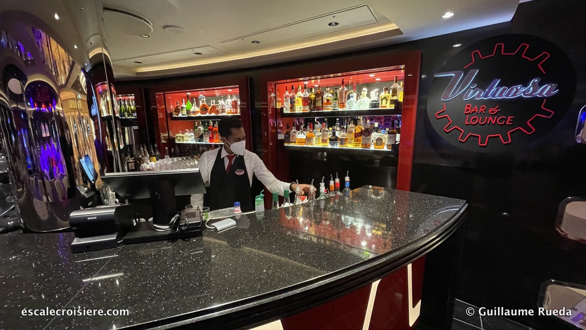 MSC Virtuosa - Virtuosa bar