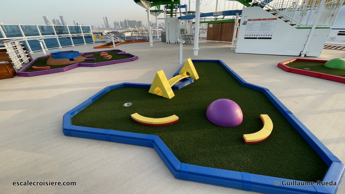 Costa Firenze - Minigolf