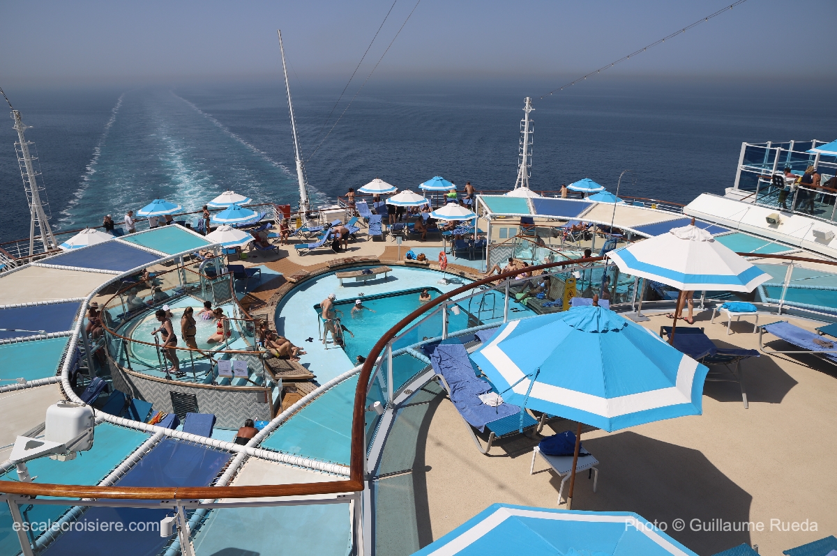 Costa Firenze - Piscine arrière Versilia Sunshine Deck