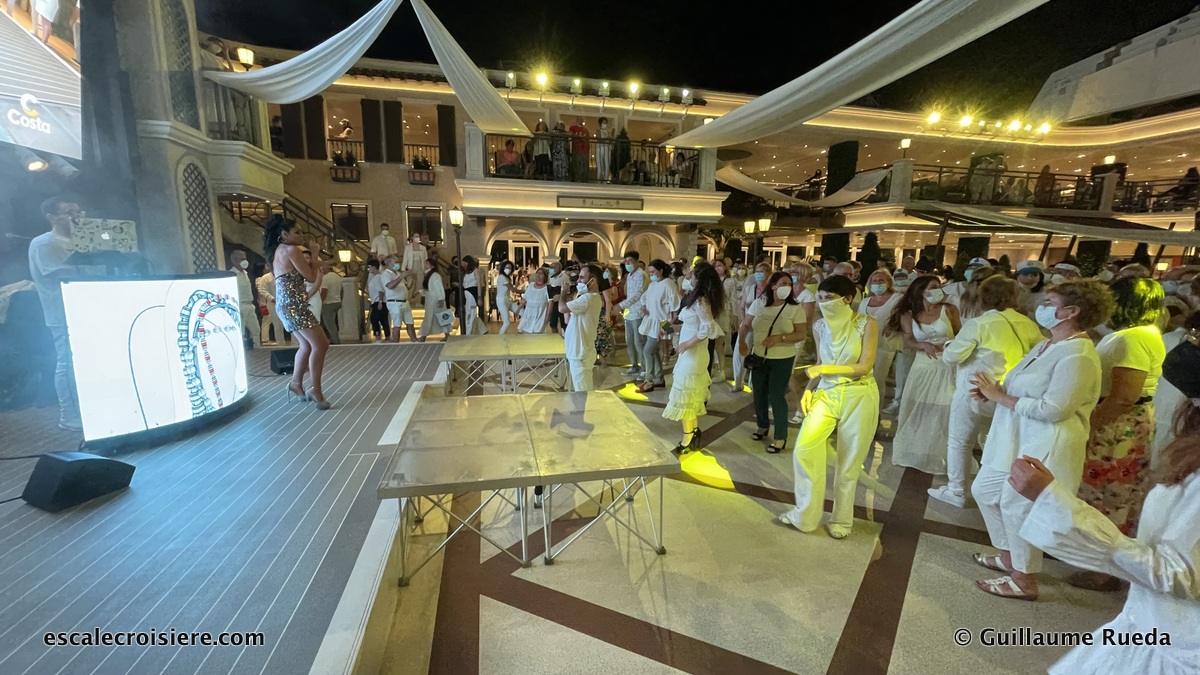 Costa Firenze - soirée blanche