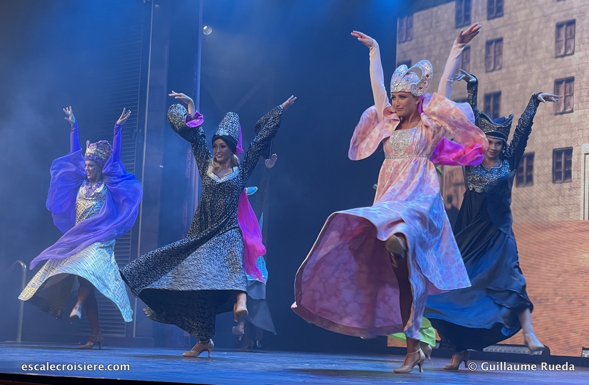 Costa Firenze - spectacles