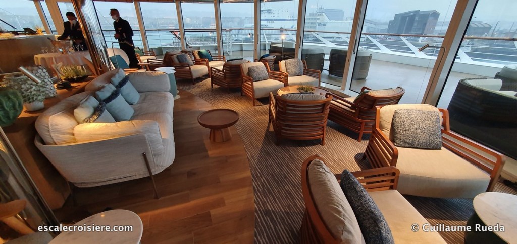 Salon observatoire - Le Champlain