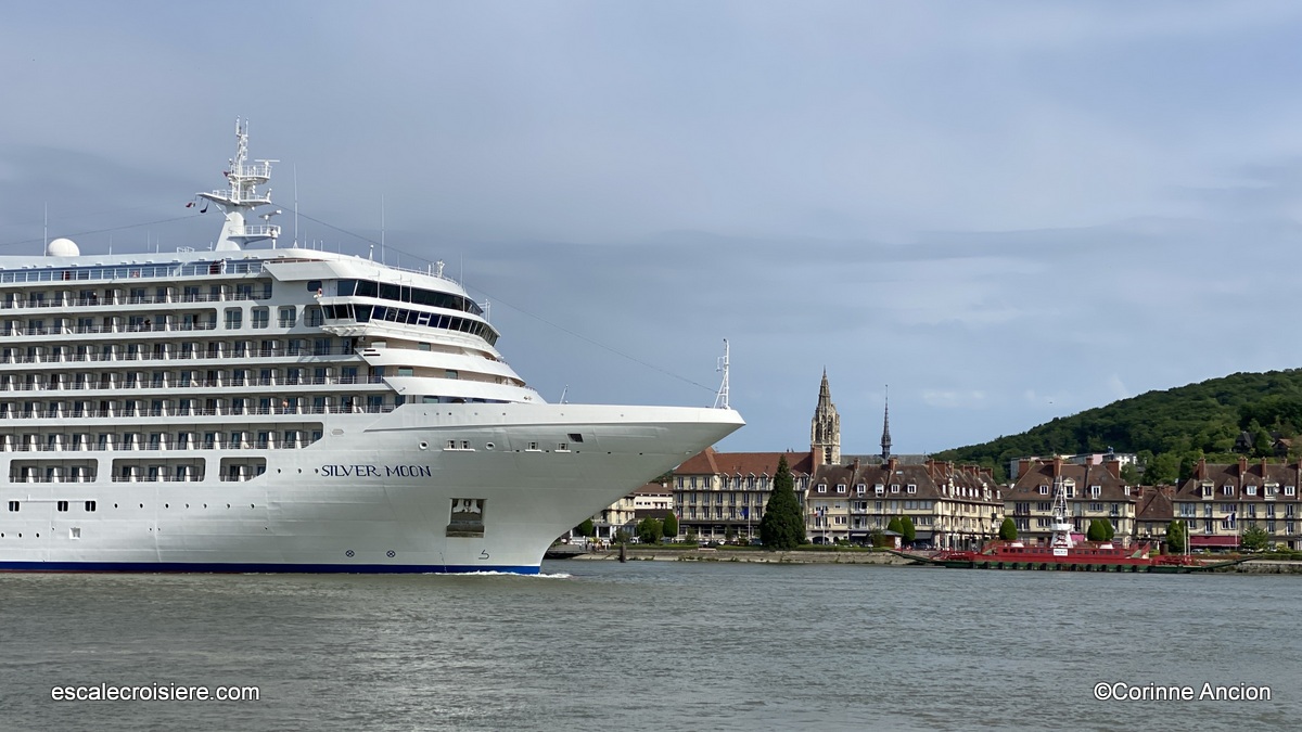 Silver Moon - Caudebec en Caux