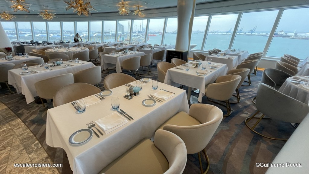 Norwegian Prima - Hudson's restaurant