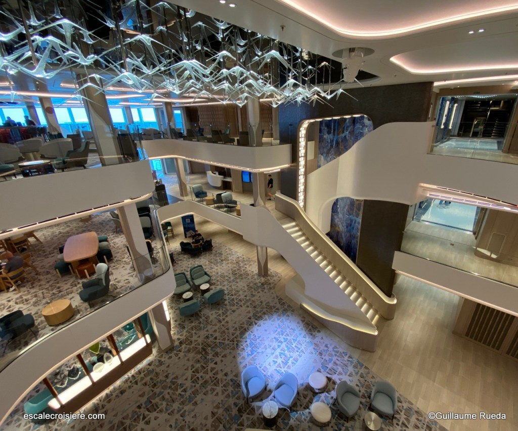 Norwegian Prima - Penrose Atrium