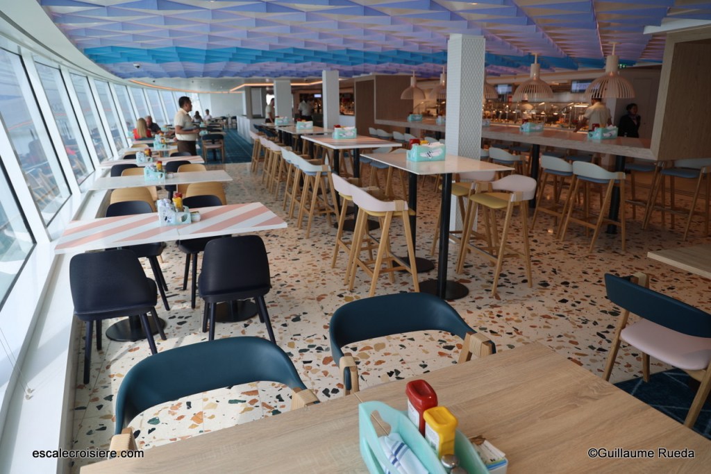 Norwegian Prima - Surfside Café & Grill