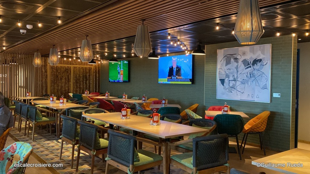 Norwegian Prima - The Local Bar & Grill