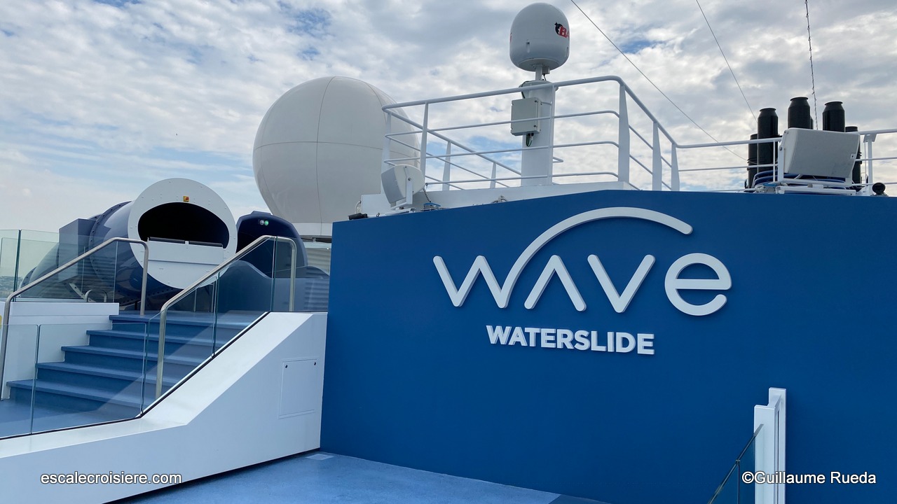 Norwegian Prima - Toboggans The Wave