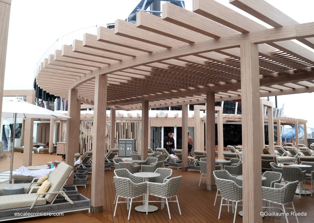 Norwegian Prima - Vibe Beach Club