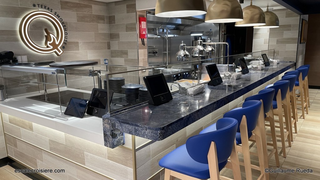 Norwegian Prima - Indulge Food Hall - Q Texas Smokehouse