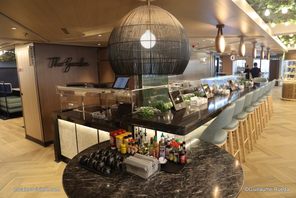 Norwegian Prima - Indulge Food Hall - The Garden