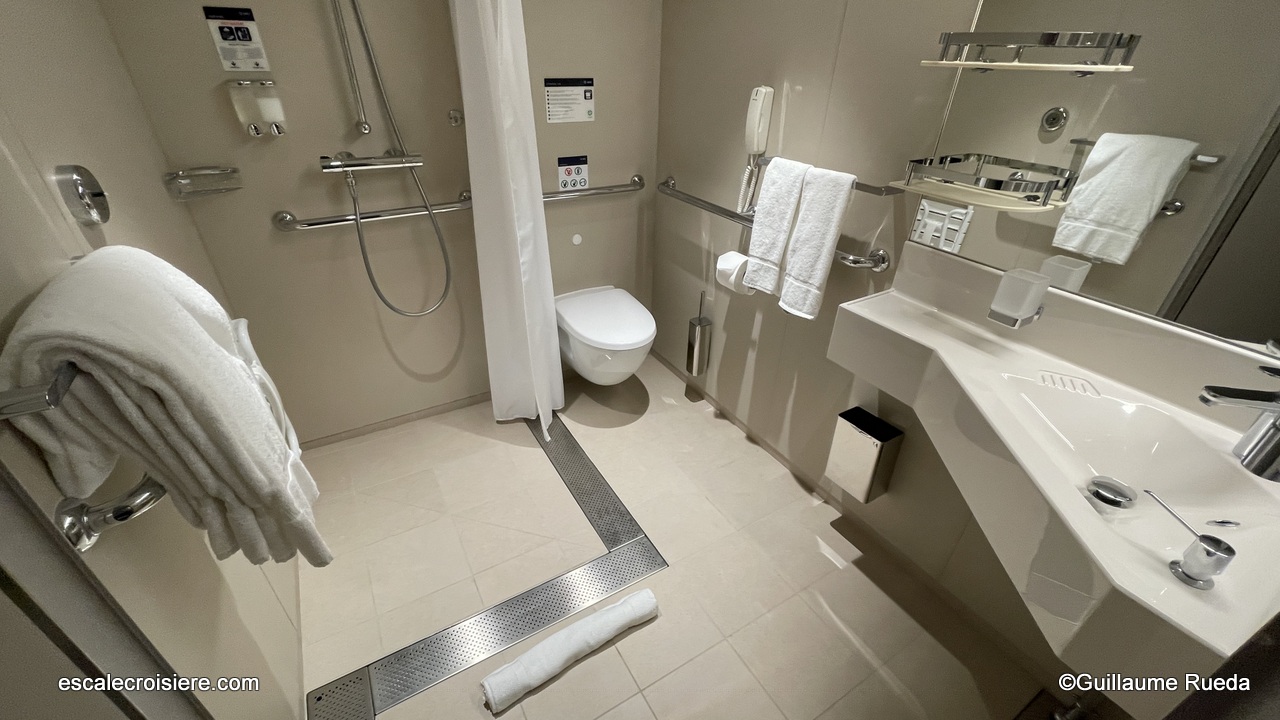 MSC World Europa - Cabine intérieure PMR (2)