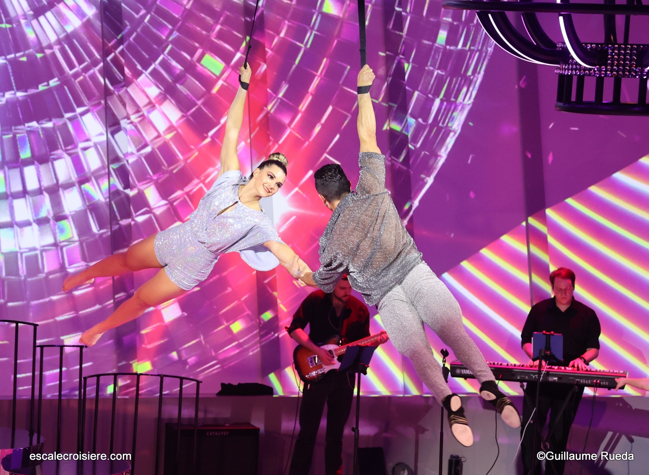 MSC World Europa - Panorama Lounge