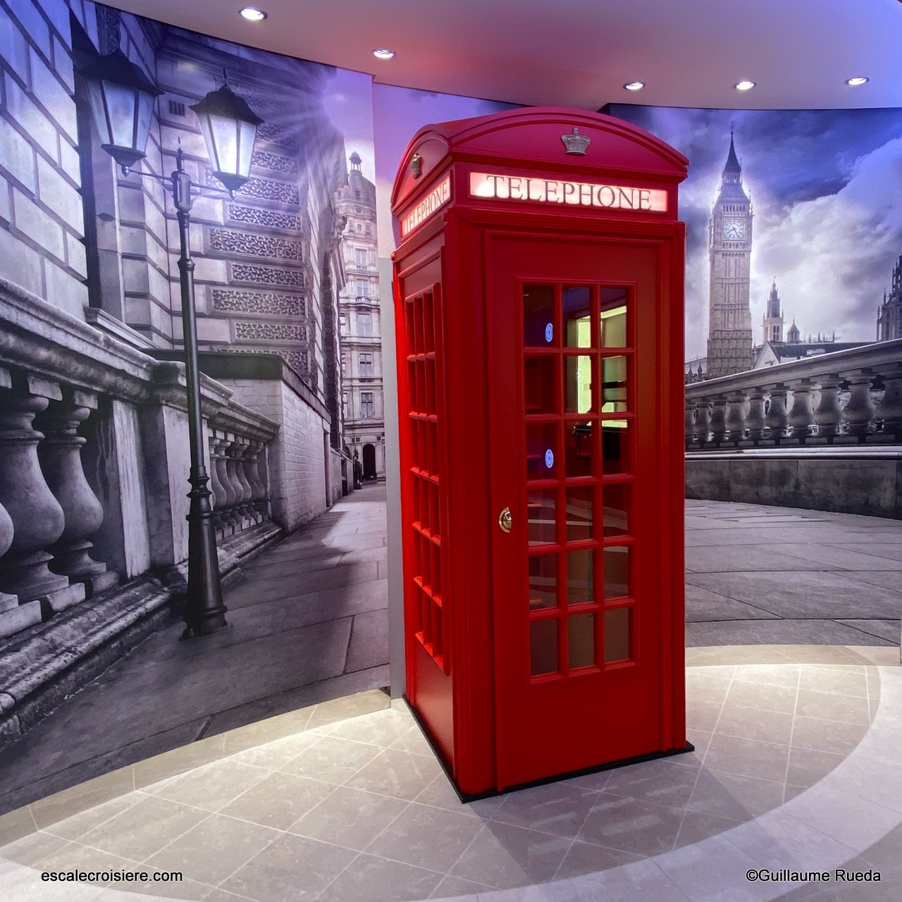 MSC World Europa - World Galleria