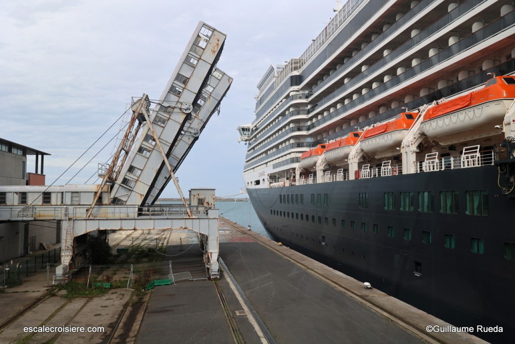 Queen Victoria - Cherbourg