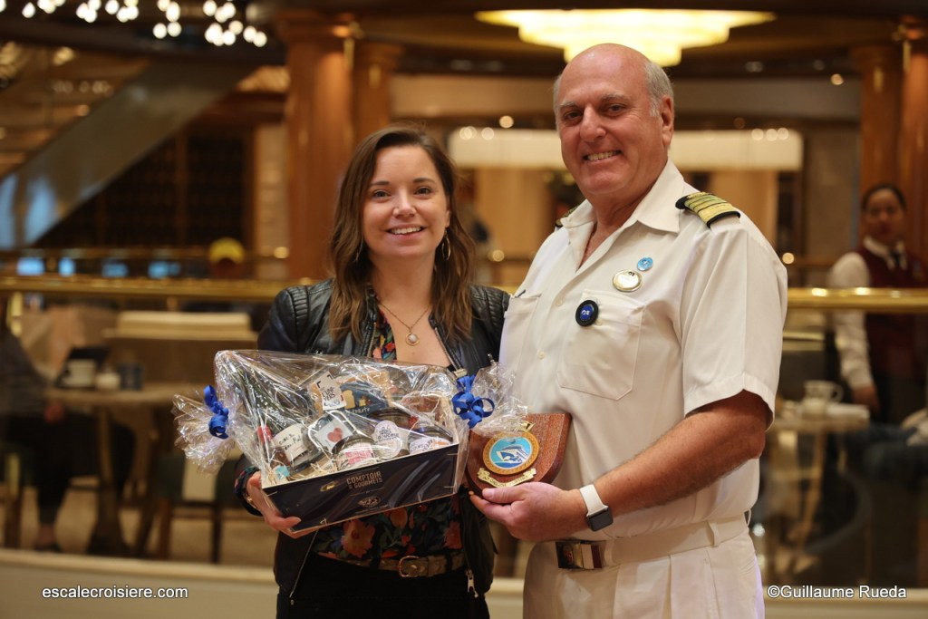 Sky Princess - Cherbourg - Cécilia Hesseron et captain Marco Fortezze