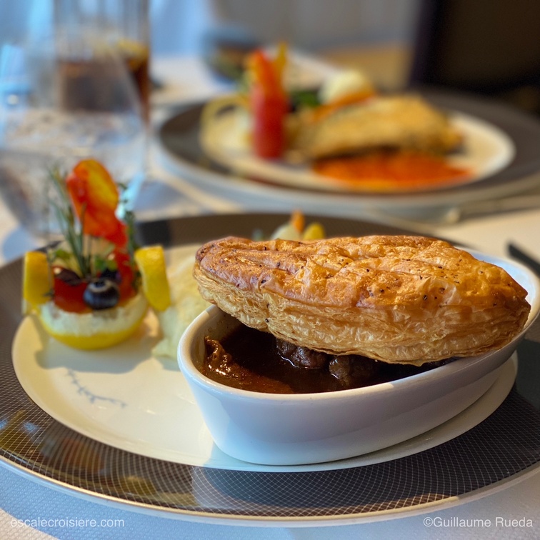 Queen Victoria - Queens Grill Menus plats