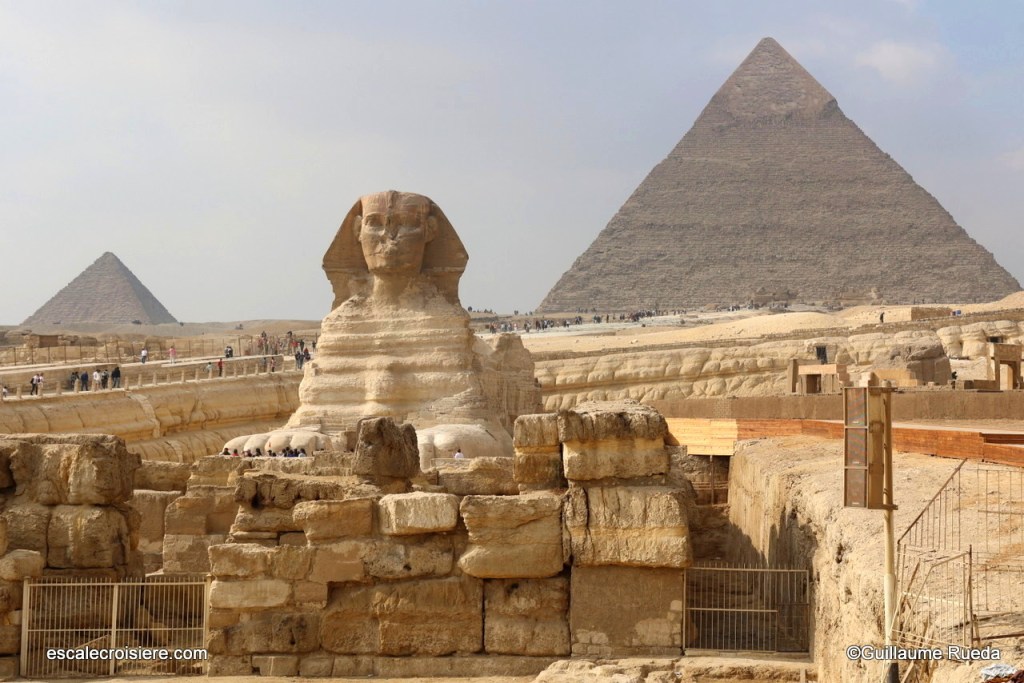 Le Caire - Gizeh - Le Sphynx et les pyramides de Mykérinos et Khéphren
