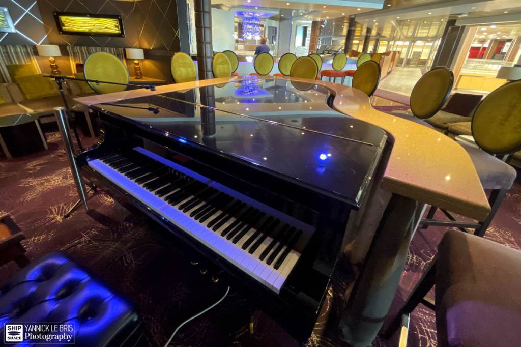 Renaissance - Piano-bar Le Fou chantant - CFC