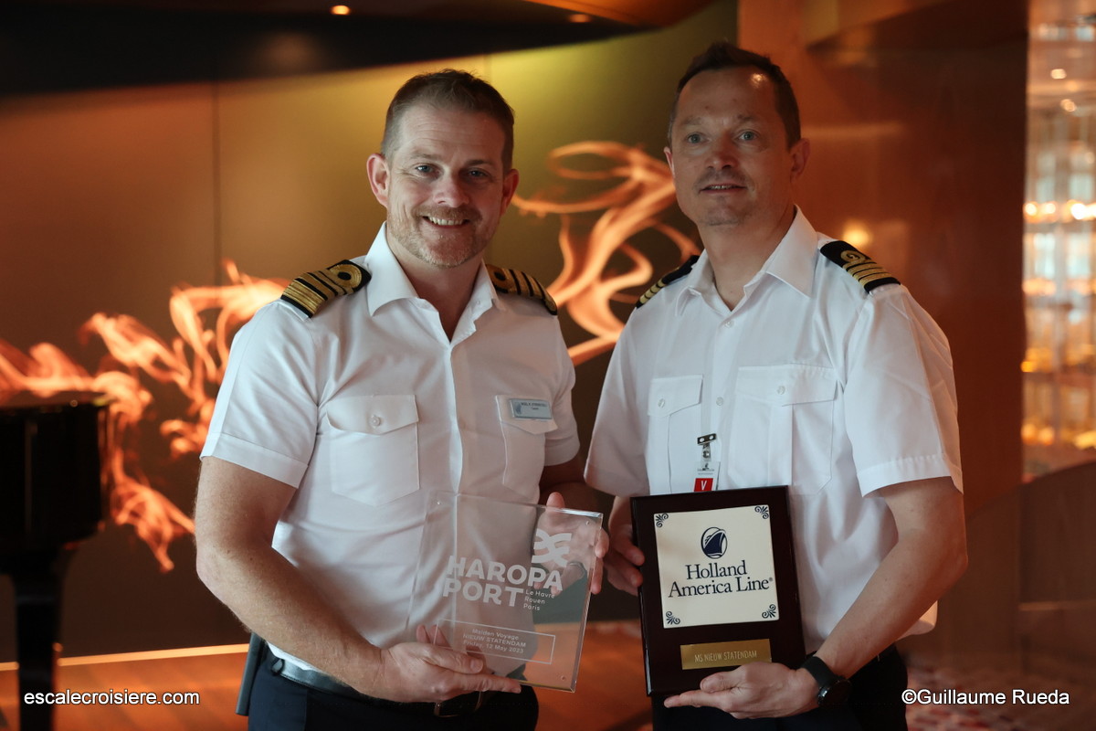 Nieuw Statendam - Remise de plaques - Holland America Line