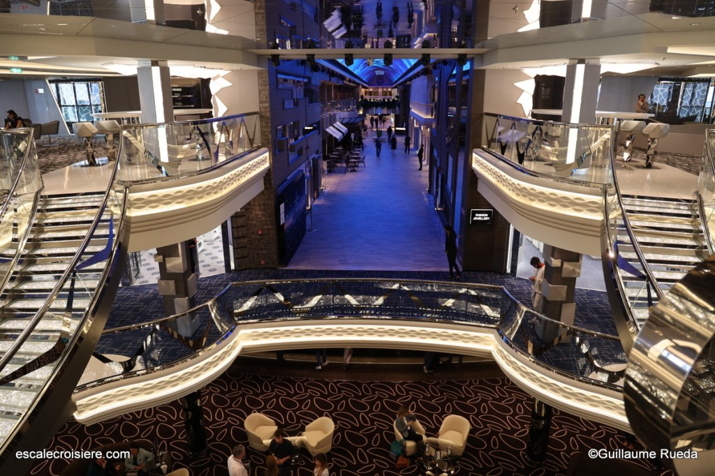 Atrium - MSC Euribia