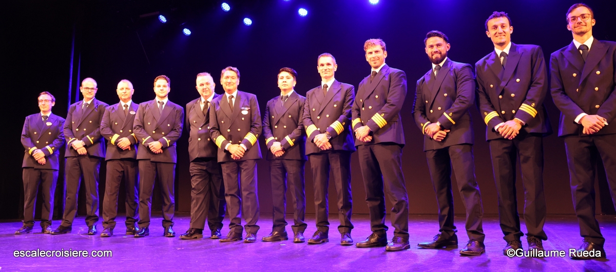 Officiers du paquebot Renaissance CFC Croisières
