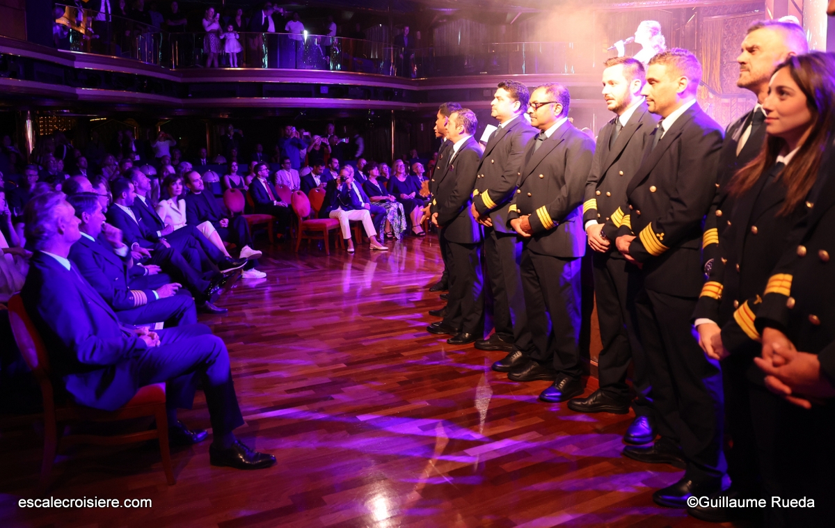 Officiers du paquebot Renaissance de CFC Croisières